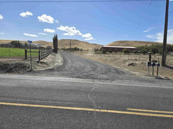 5600 S 506th Pr SE, Benton City, WA 99320