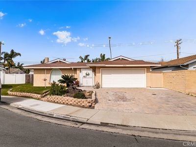 6261 Balmoral Dr, Huntington Beach, CA, 92647