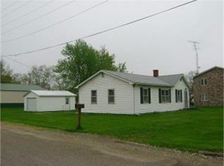 811 N Main St, Donnellson, IA 52625