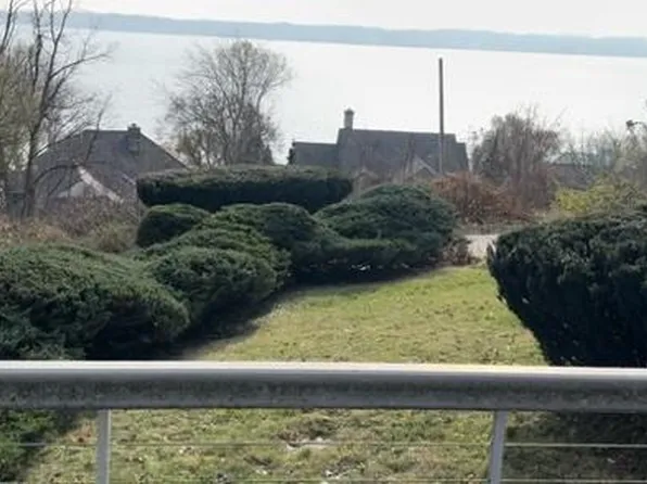 N2473 Forest Rest LANE, Lake Geneva, WI 53147