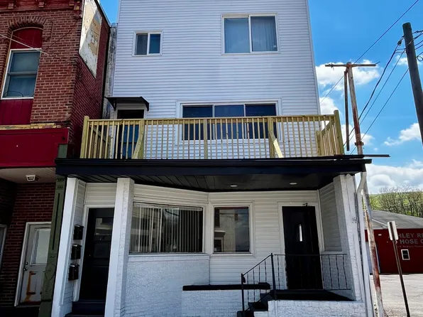 18 N Main St, Ashley, PA 18706