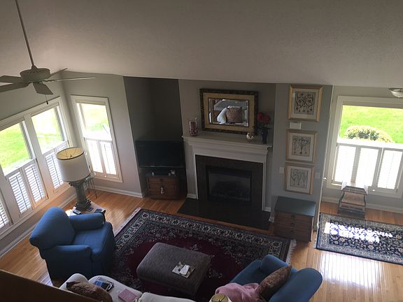4th image of 5912 Roundstone Pl