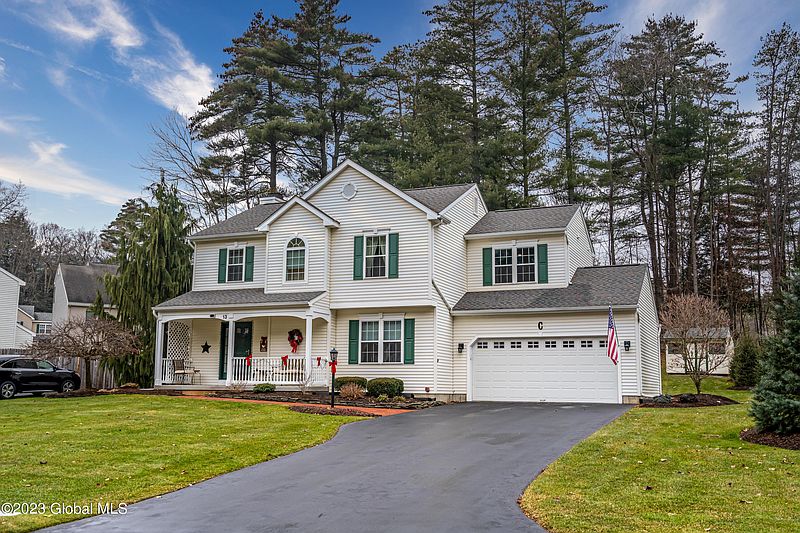 3rd image of 13 Chapman Court