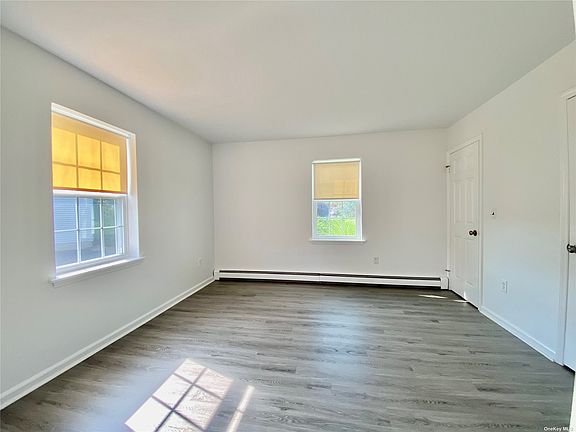 4th image of 235 Apple Ct