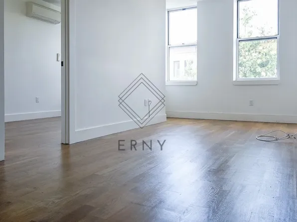 826 Saint John's Place image 5 of 5