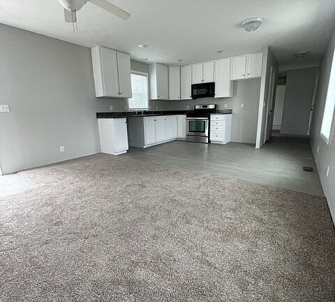 4th image of 14210 Telegraph Rd #10