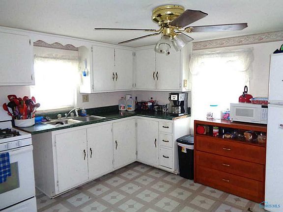 3rd image of 3173 County Road 15