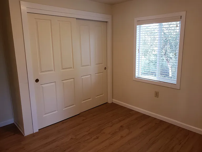 155 Meadow Gate Rd — Photo 9
