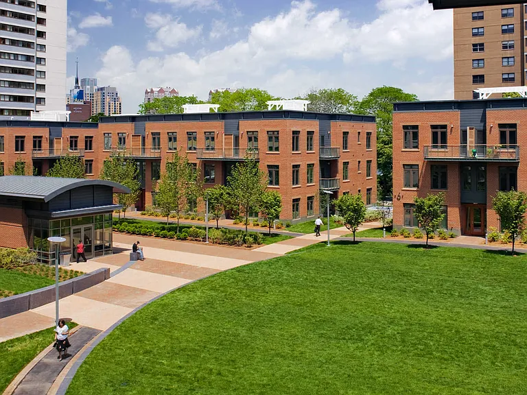 The West End Apartments- Villas
