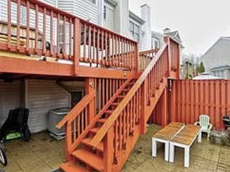 251 Saint Michaels Cir — Photo 17