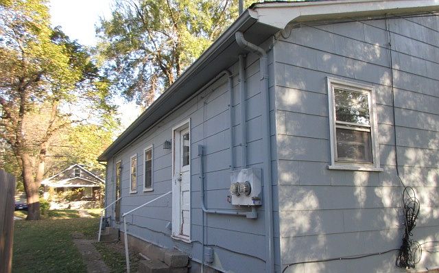 1st image of 10412 E 15th St