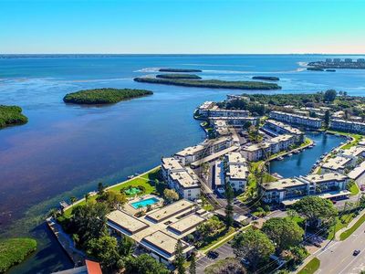 4380 Exeter Dr UNIT 303, Longboat Key, FL, 34228