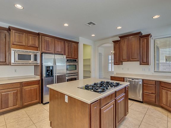 5th image of 1581 E Indigo Dr