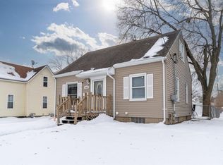 2024 Mulberry St, Waterloo, IA 50703