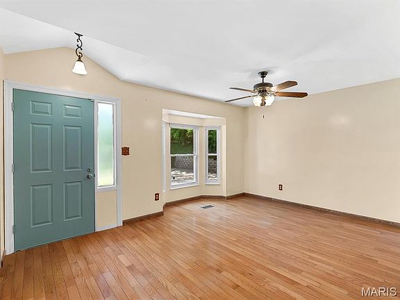 4th image of 5001 Fawn Cir