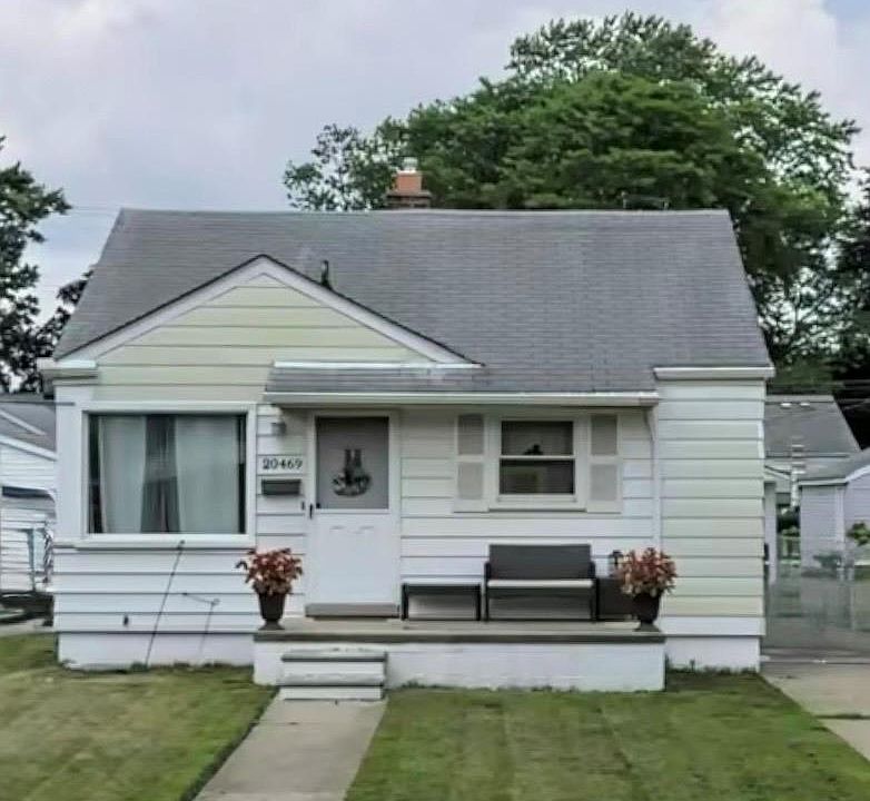 1st image of 20469 Beech Daly Rd
