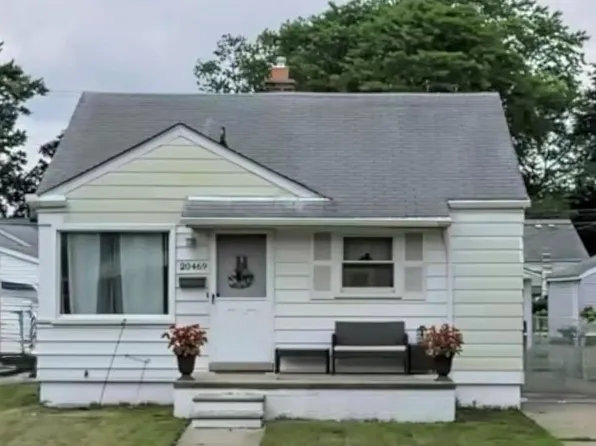 20469 Beech Daly Rd, Redford, MI 48240