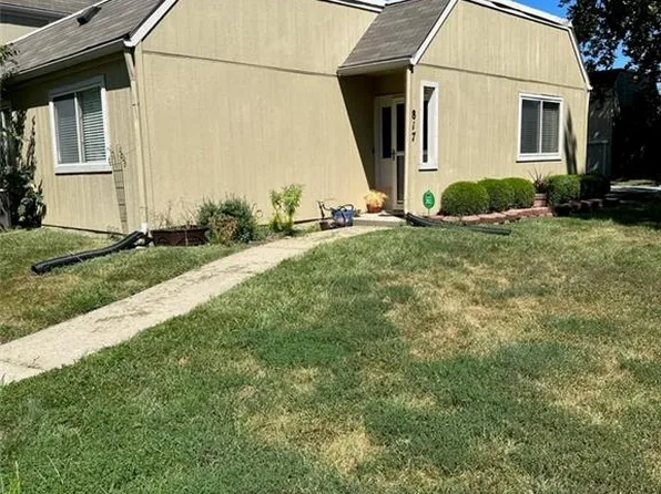 817 E 121st Ter, Kansas City, MO 64146