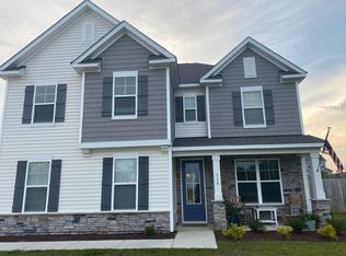 138 Dogwood Ln, Hampstead, NC 28443