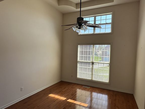 4th image of 207 Thoroughbred Way