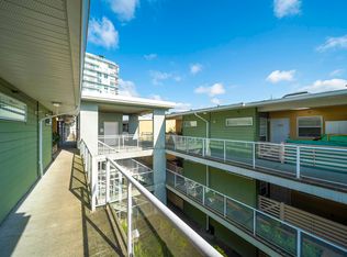 2238 Kingsway #416, Vancouver, BC V5N 2T7