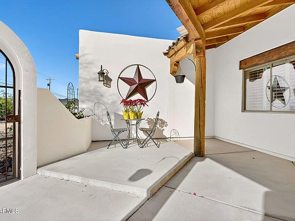 5th image of 1557 W GREASEWOOD Street