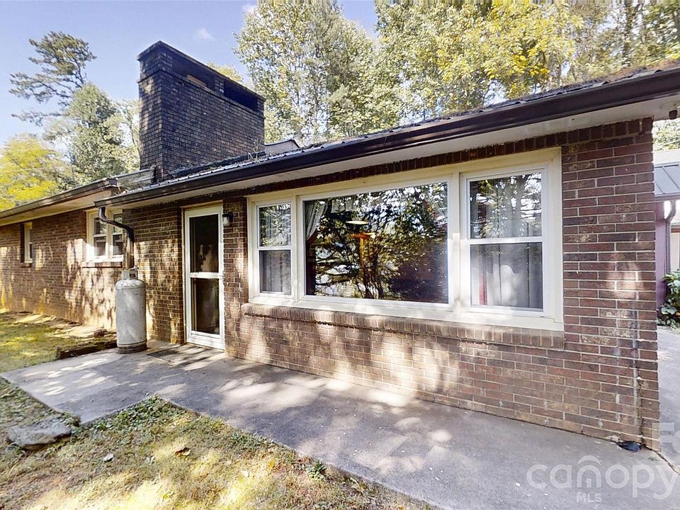 1st image of 175 River Ln