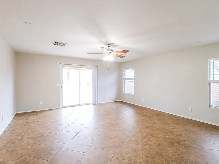 22614 W Papago St — Photo 5