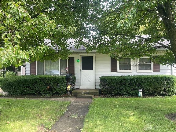 2nd image of 124 Helke Rd