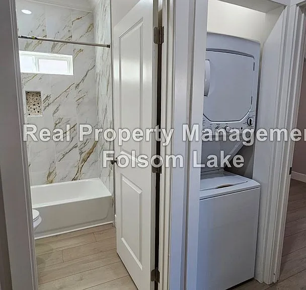 5431-1 Bradford Dr — Photo 12