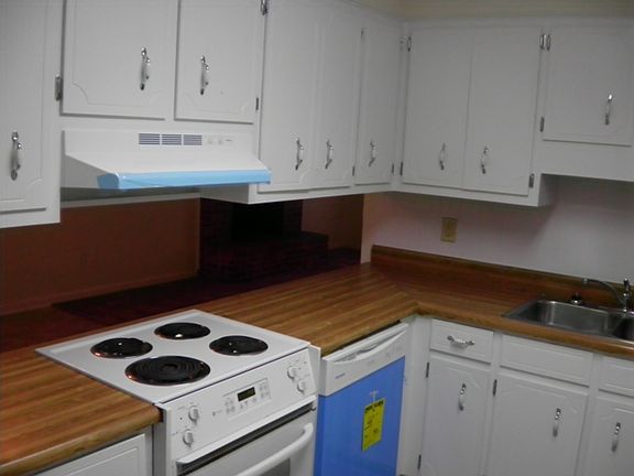 5th image of 3774 Fairington Dr