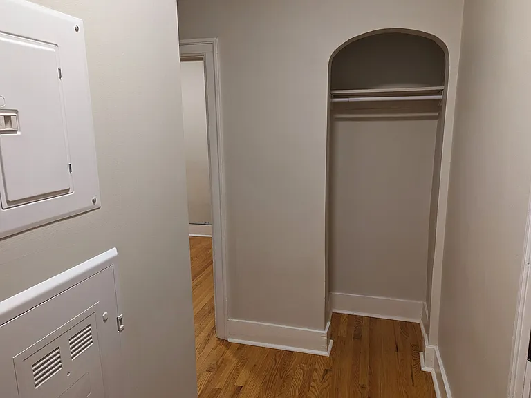217 Sherbrook St — Photo 15