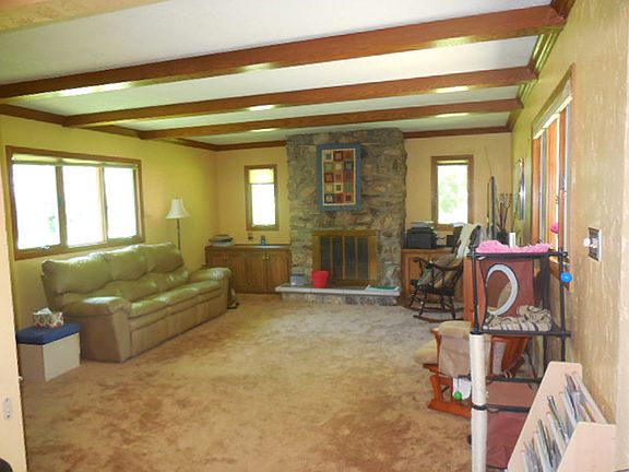 5th image of N58W18310 Juniper Ln