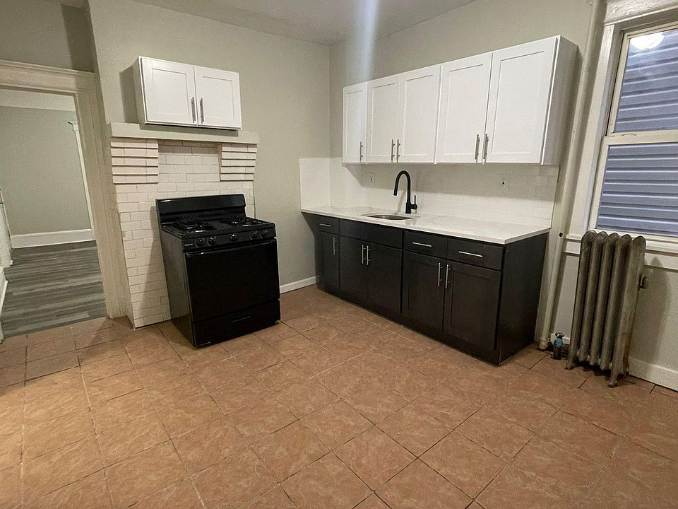 1st image of 85 S 14th St #1A