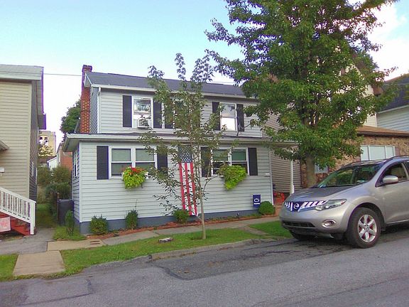 2nd image of 108 N 5th St