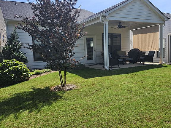 2nd image of 5639 Maple Bluff Way