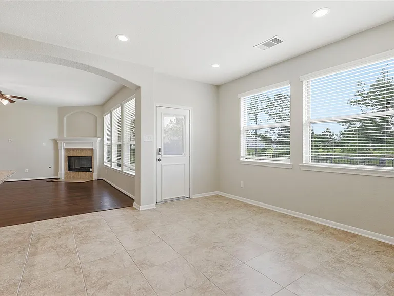 11306 Misty Willow Ln — Photo 7