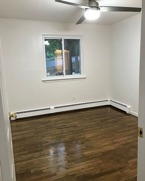 1st image of 7 N James St