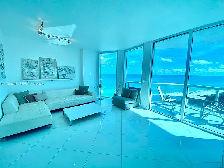 6515 Collins Ave #1505 — Photo 10