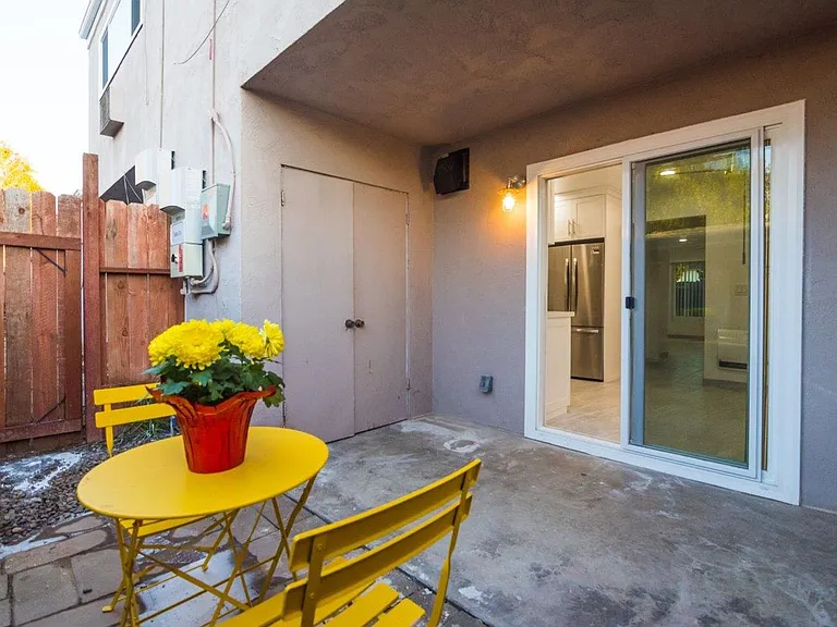 1320-1330 S Juniper Street — Photo 21