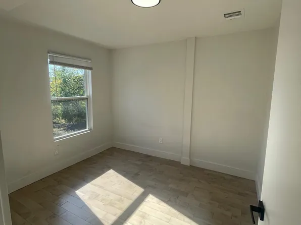 40 Johnston Ave APT 3R, Kearny, NJ 07032