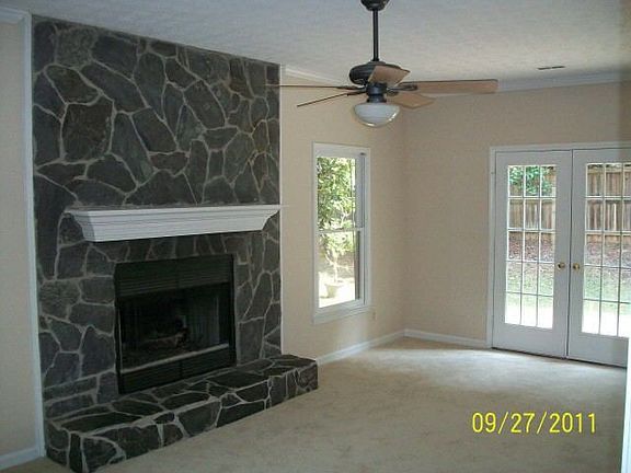 2nd image of 319 Welton Way