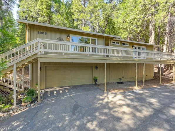 3968 Garnet Rd, Pollock Pines, CA 95726