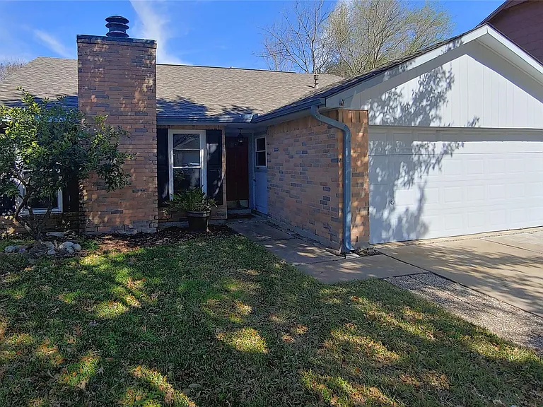 20230 Regents Corner Dr — Photo 1
