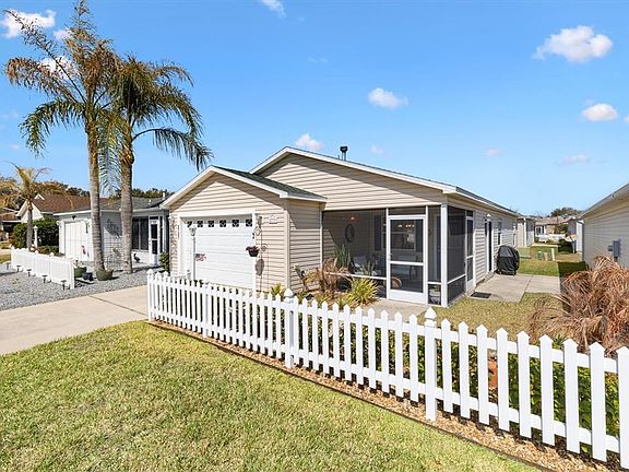 3rd image of 2737 Craven Way