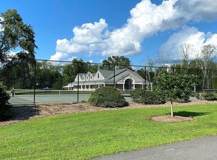 25 Ramapo Rd, Hewitt, NJ 07421