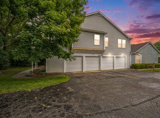 3401 Big Bend Dr APT C, Kalamazoo, MI 49048