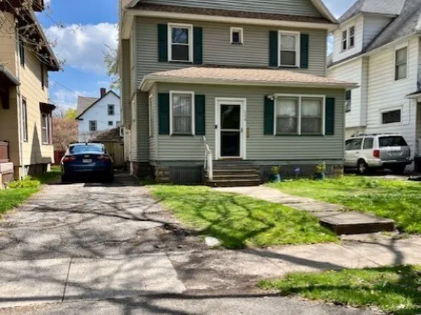 228 Rugby Ave, Rochester, NY 14619