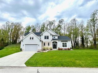 3470 Swan Lake Ln, Erie, PA 16506