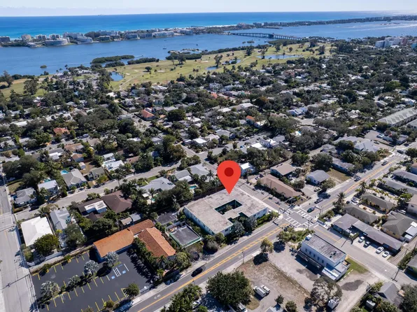 702 N Federal Highway #B4, Lake Worth Beach, FL 33460